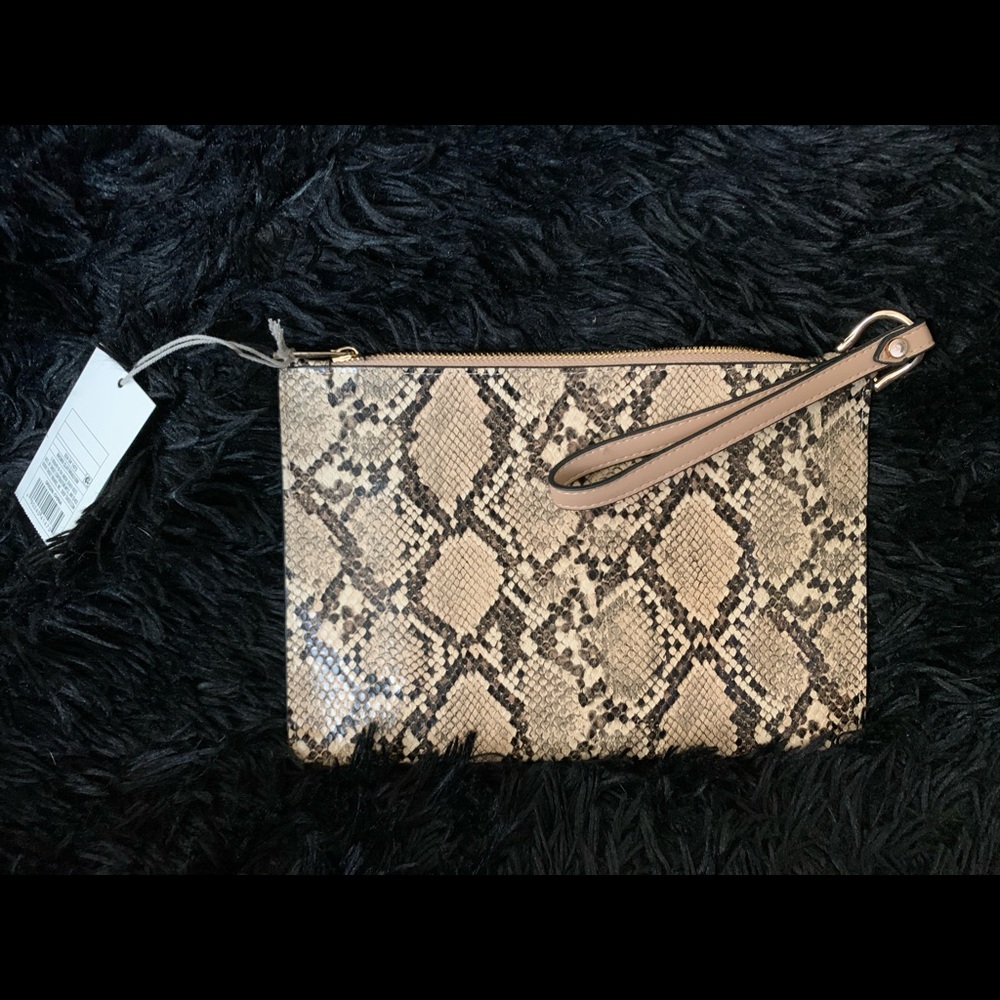 NWT “ a new day” Snakeskin wristlet pouch